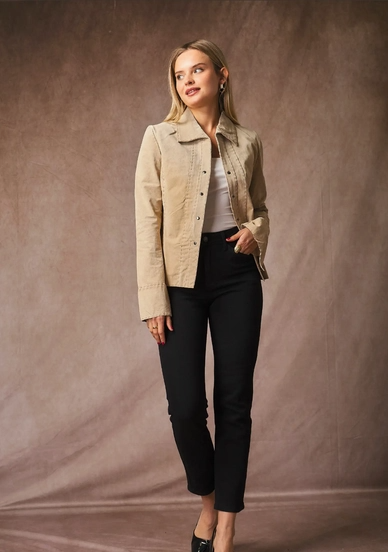 Veste en Cuir Suédine – Col Revers & Manches Fendues
