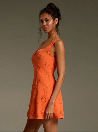 Robe mini col carré ajouré brodé – Orange