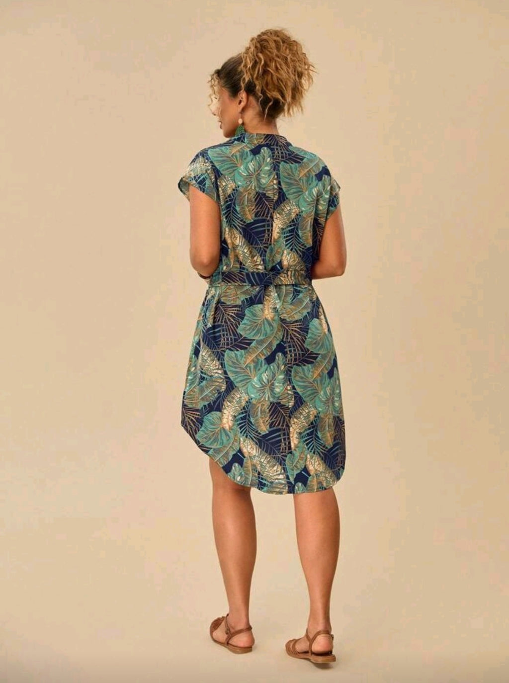 Robe Mi-Longue Imprimé Tropical – Grande taille