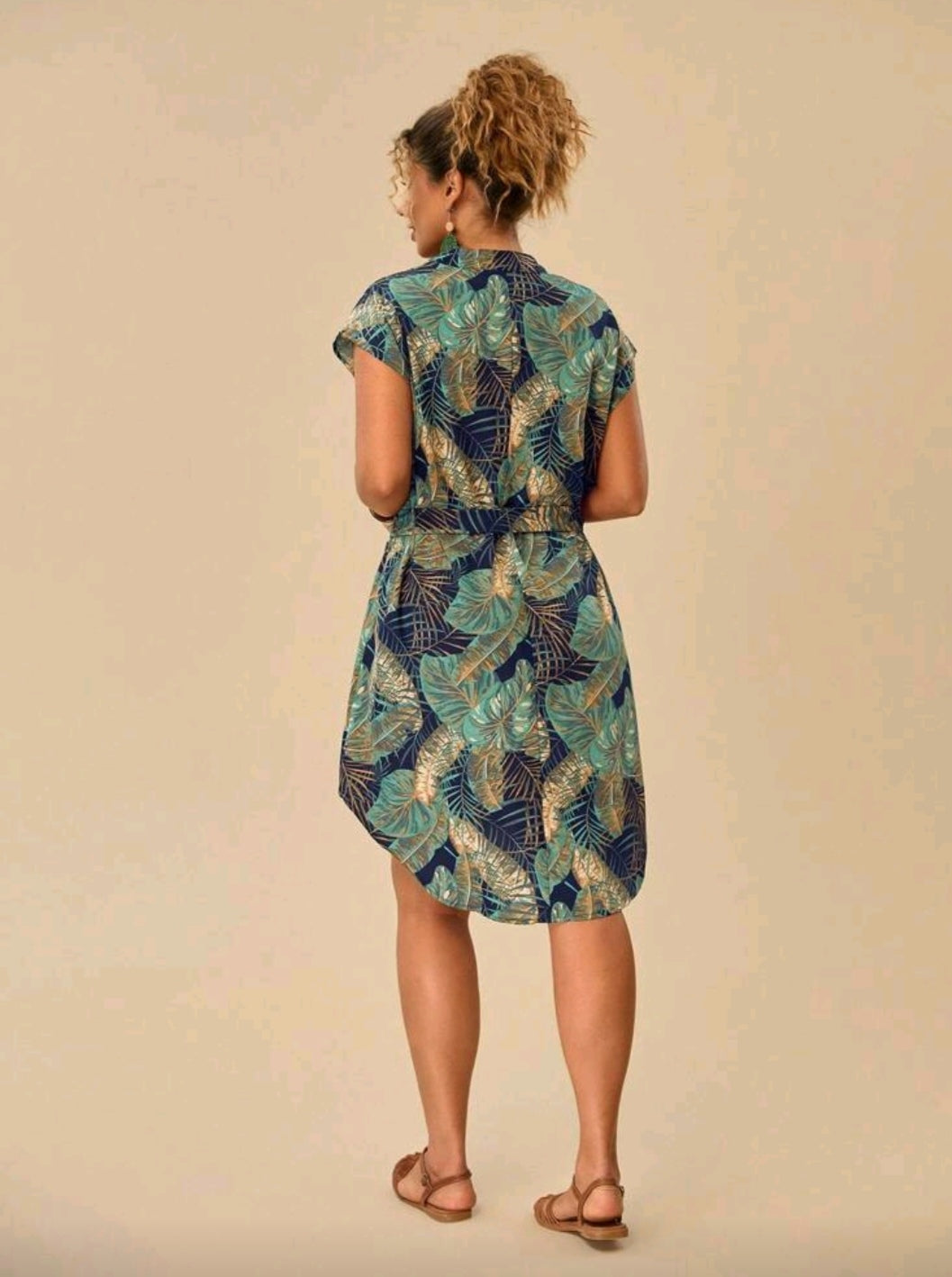 Robe Mi-Longue Imprimé Tropical – Grande taille