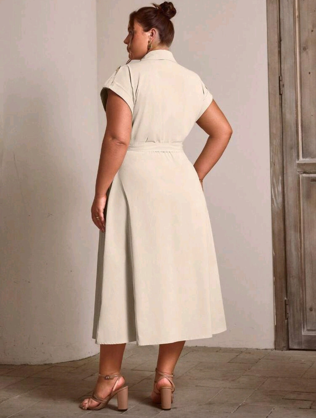 Robe Beige – Allure - Grande taille