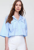 Chemise courte bleu ciel